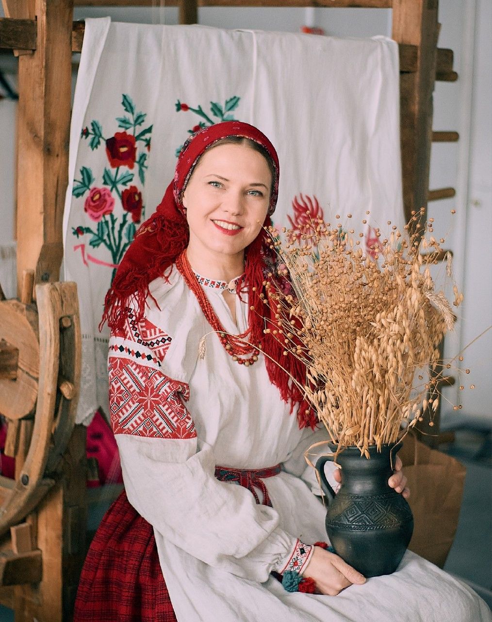 Women in Slavic costumes in Seattle